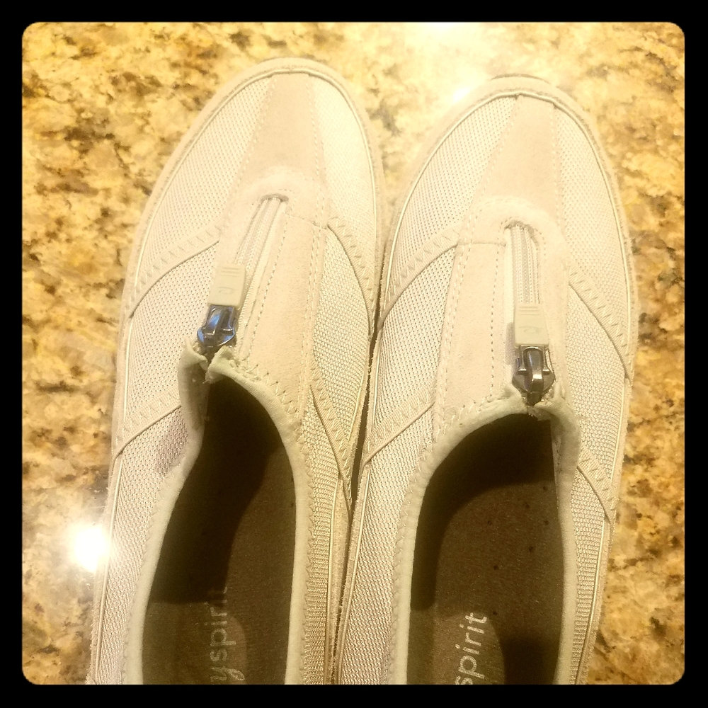 Easy spirit shoes